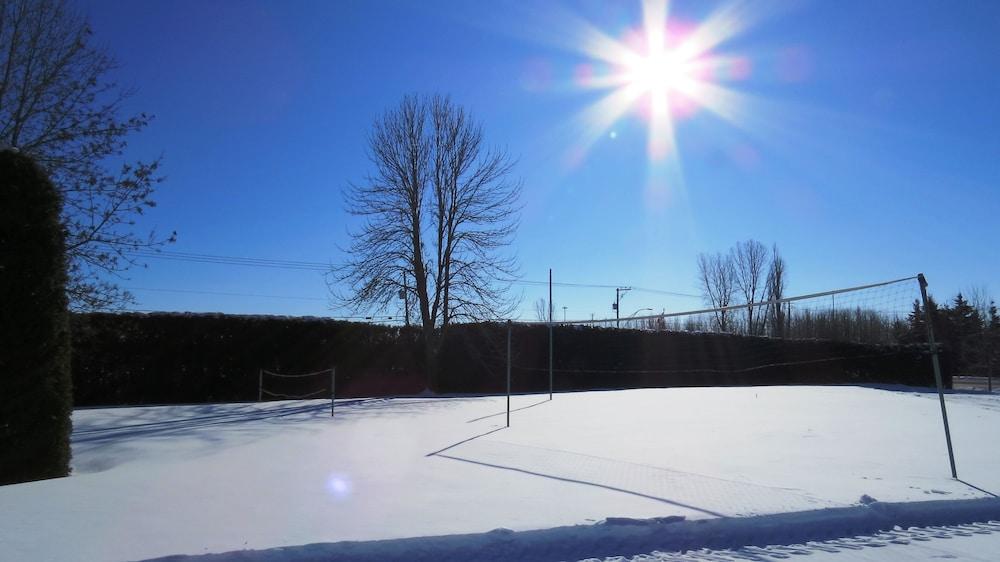 Auberge Godefroy Becancour Екстер'єр фото