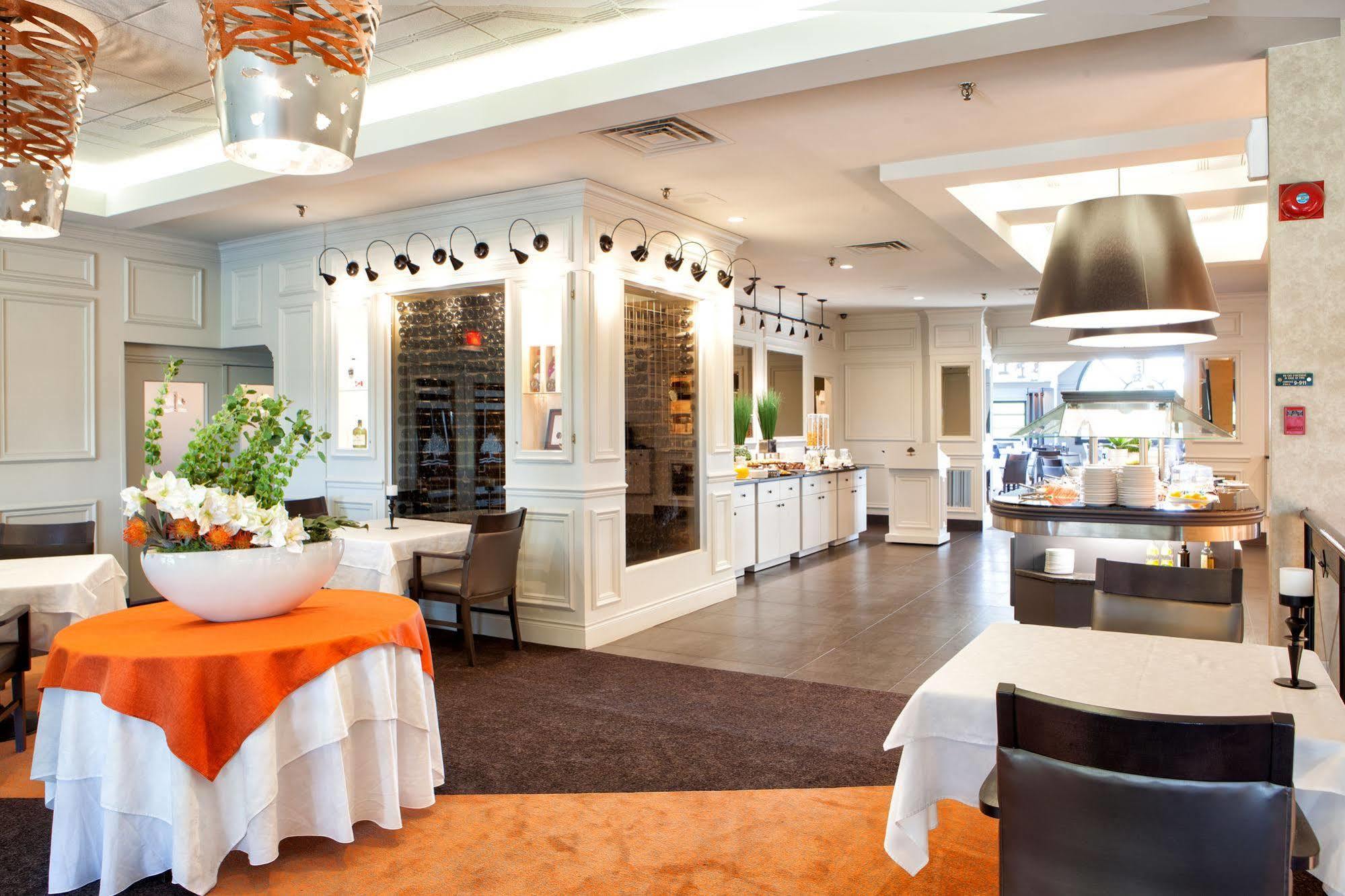 Auberge Godefroy Becancour Екстер'єр фото